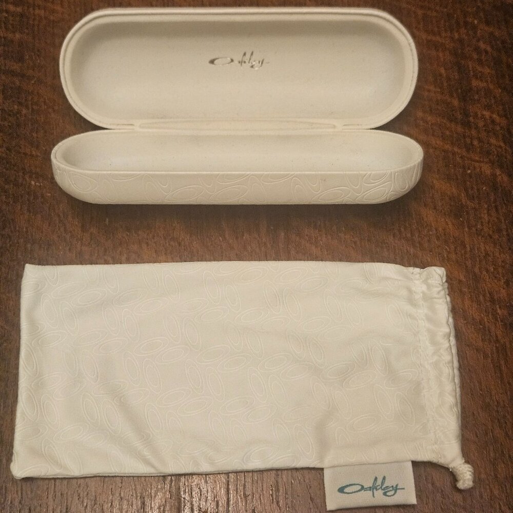 White Oakley Glasses Case and Dust Bag.